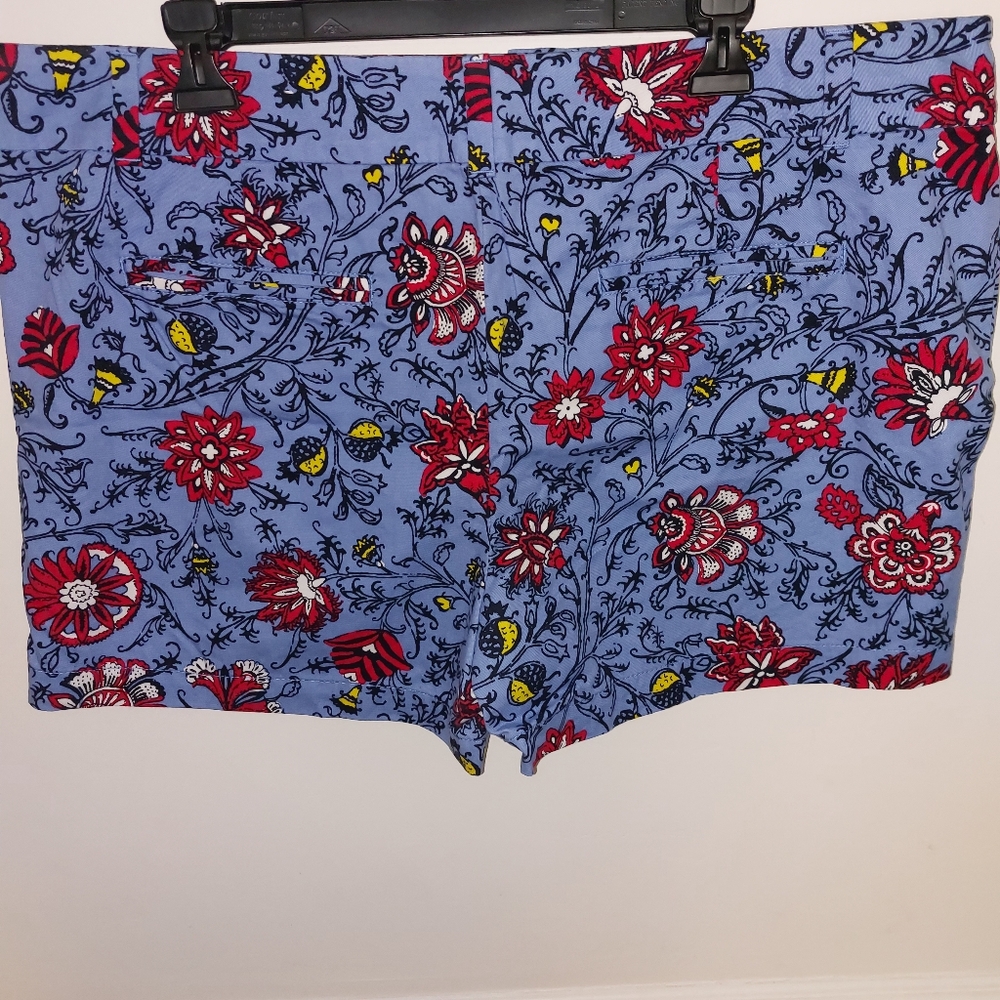 LOFT Ladies shorts - Picture 3 of 9